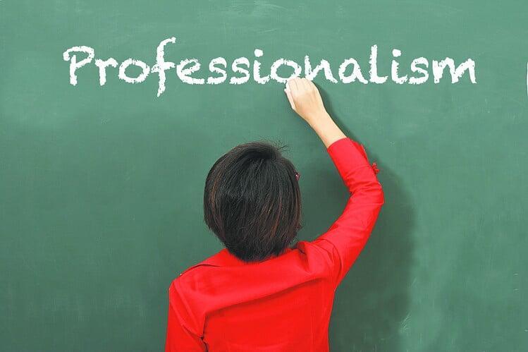 Who can be instructed as a PODE ?